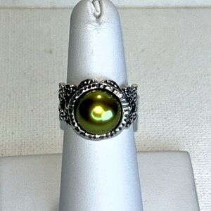 NWOT Sterling Silver Green Pearl Ring By Designer Passage to Israel Bohemian